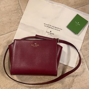 Small Crossbody KateSpade Purse in Burgundy